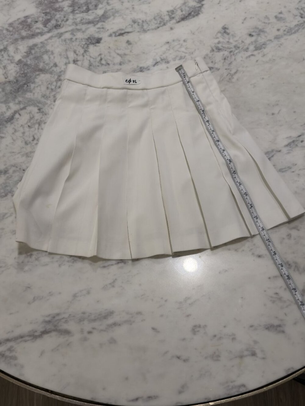 C086 UNIQLO Women's Pleated Mini Skirt SEE LAST PHOTO - Picture 3 of 7